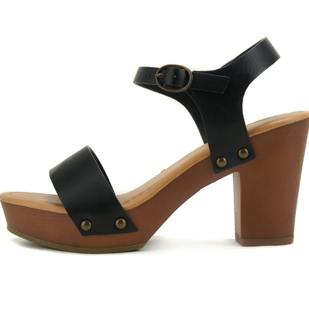 Bold Buckle Studded Heeled Sandal